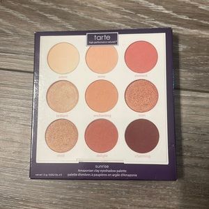 TARTE amazonian clay eyeshadow palette NEW never used